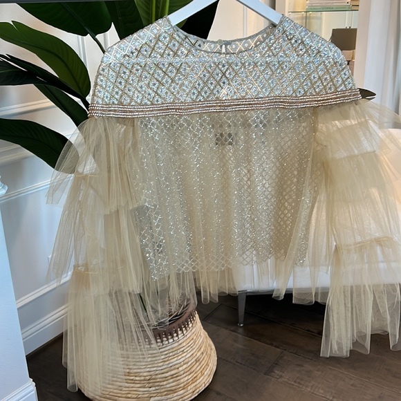 Designer ruffle blouse - Picture 5 of 14